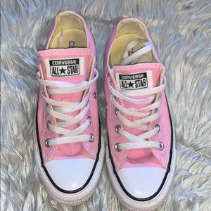 Pink converse